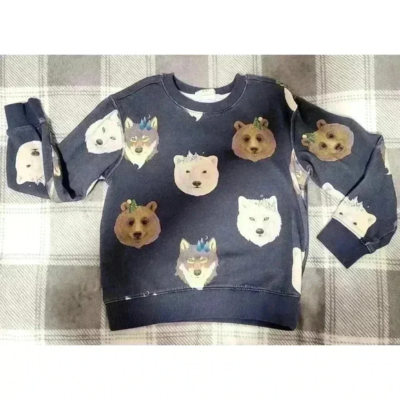 H&M x Whendi Chen‎ Sweater - Picture 1 of 3